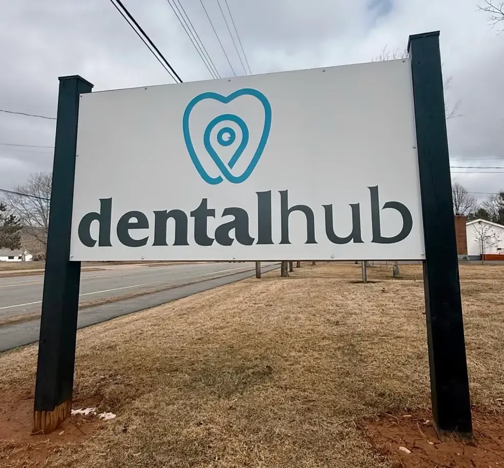 Dental Hub sign